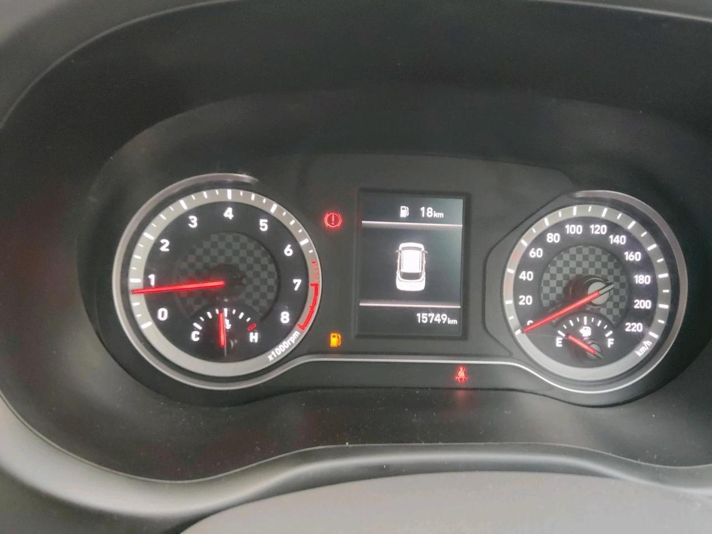 2025 Hyundai GRAND I10 NIOS SPORTZ 1.2 KAPPA VTVT, Petrol, Manual, 15,749 km, interior