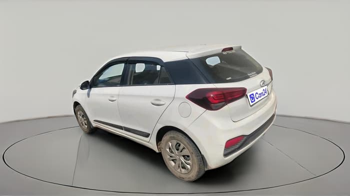 2018 Hyundai Elite i20 SPORTZ 1.2, CNG, Manual, 1,17,221 km, exterior
