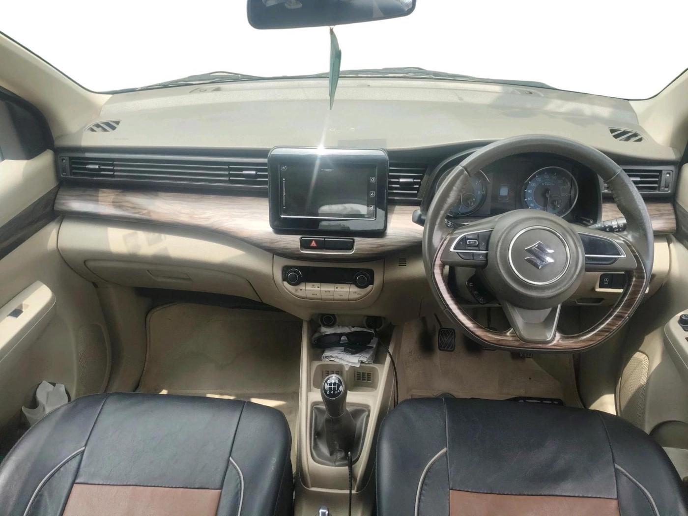 2018 Maruti Ertiga ZXI+ SHVS, Petrol, Manual, 1,19,833 km, interior