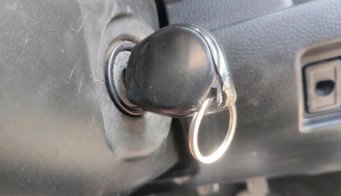 2012 Maruti Swift ZXI, CNG, Manual, 99,772 km, interior