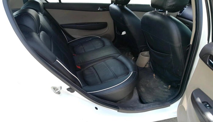 2011 Hyundai i20 MAGNA 1.2, Petrol, Manual, 73,373 km, interior