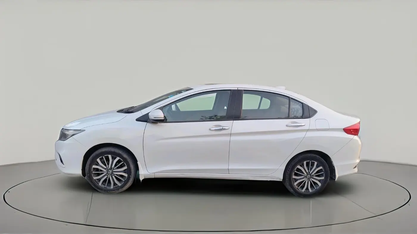 2018 Honda City 1.5L I-VTEC VX, Petrol, Manual, 1,29,946 km, exterior