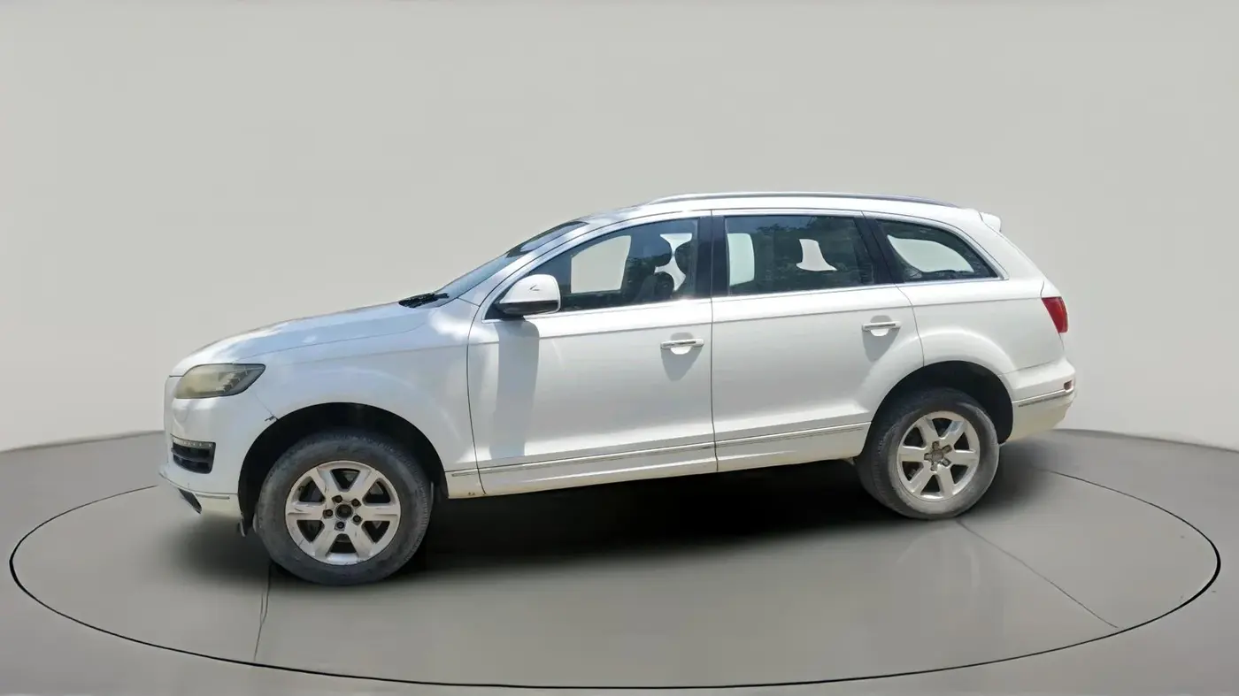 2013 Audi Q7 3.0 TDI QUATTRO, Diesel, Automatic, 2,03,487 km, exterior