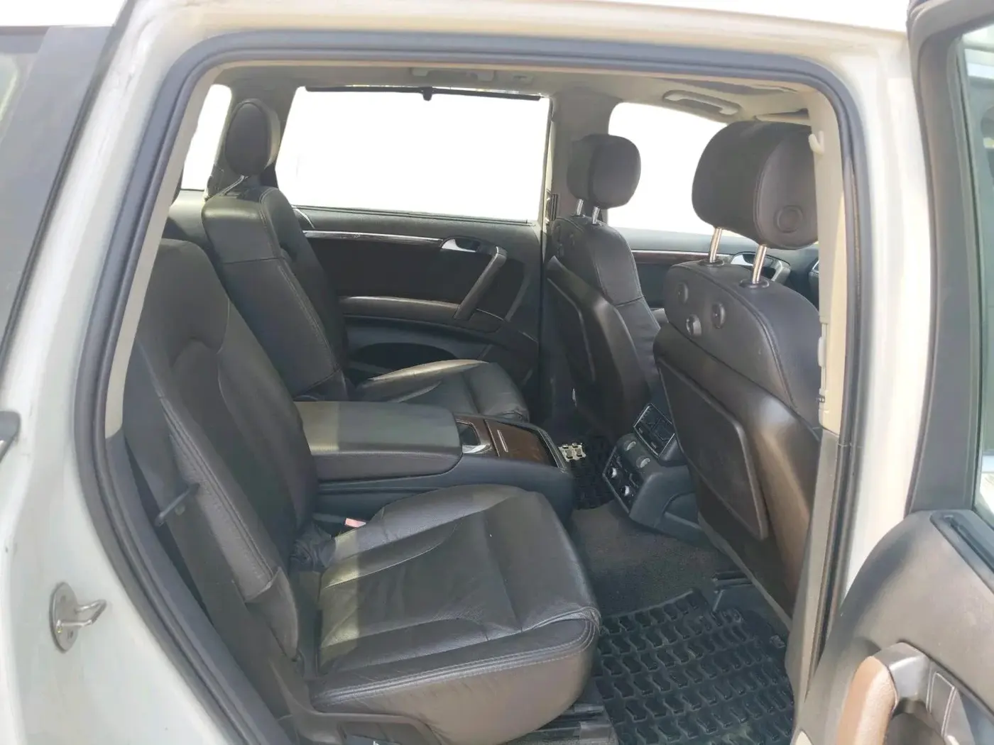 2013 Audi Q7 3.0 TDI QUATTRO, Diesel, Automatic, 2,03,487 km, interior