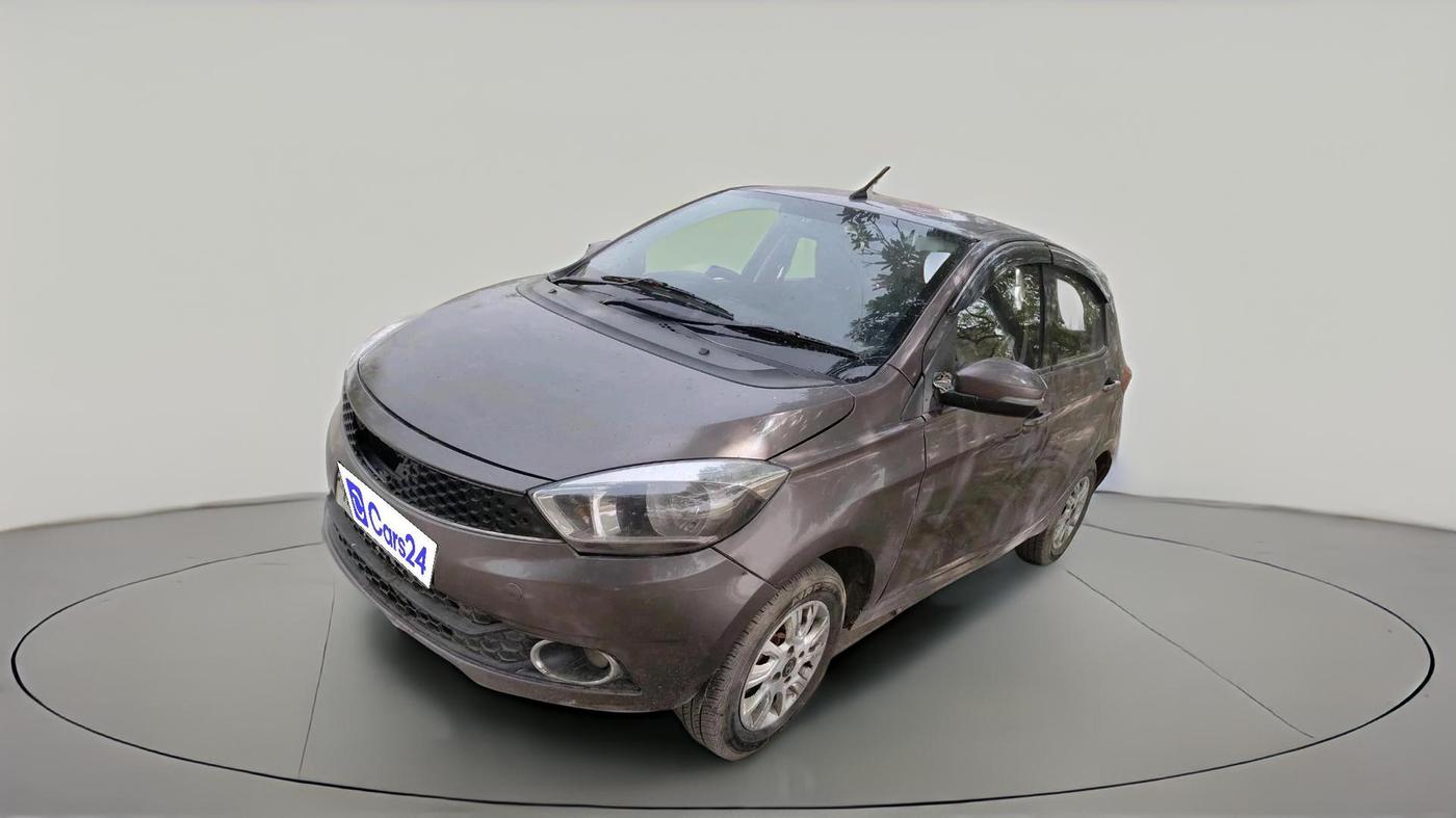 2016 Tata Tiago XT PETROL, CNG, Manual, 96,749 km, exterior