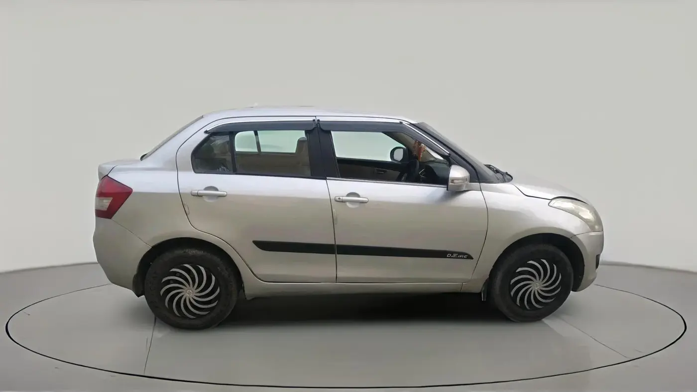 2013 Maruti Swift Dzire VXI, CNG, Manual, 2,18,090 km, exterior