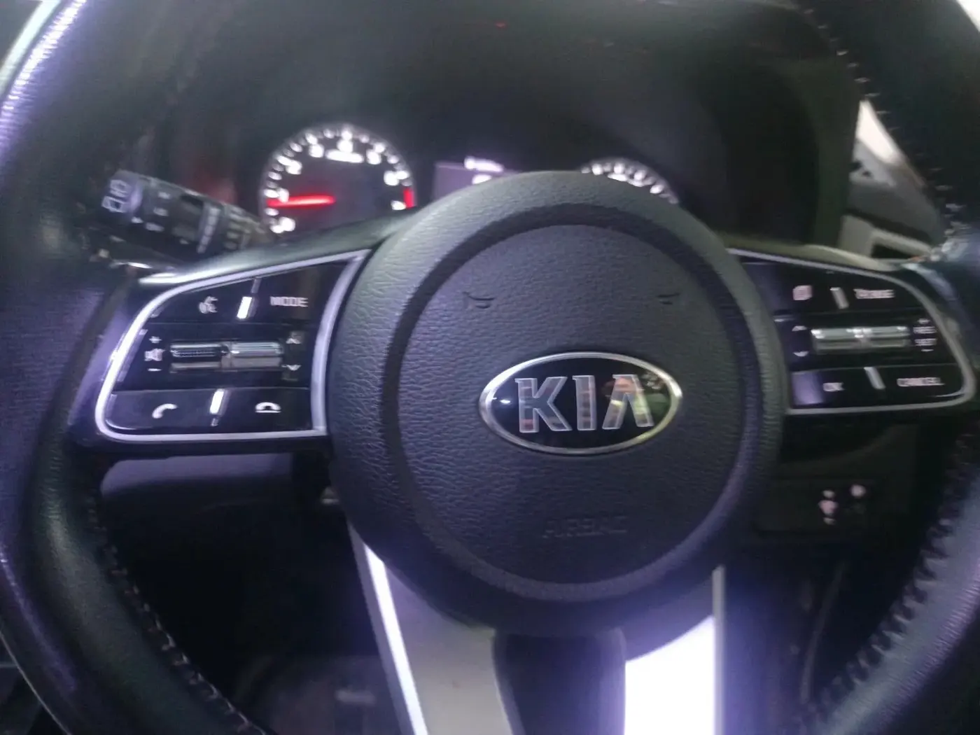2020 KIA SELTOS HTK PLUS 1.5, Petrol, Manual, 1,00,225 km, interior