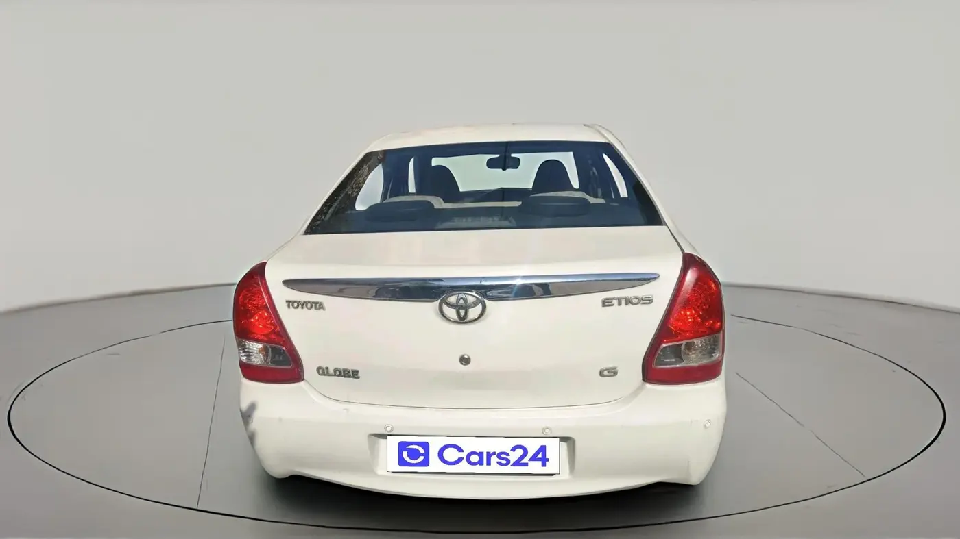 2011 Toyota Etios G, Petrol, Manual, 85,528 km, exterior