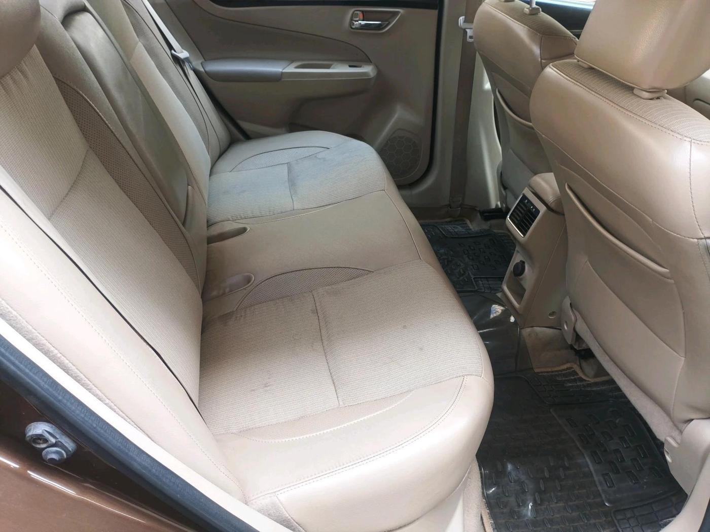 2017 Maruti Ciaz ZDI SHVS, Diesel, Manual, 61,873 km, interior