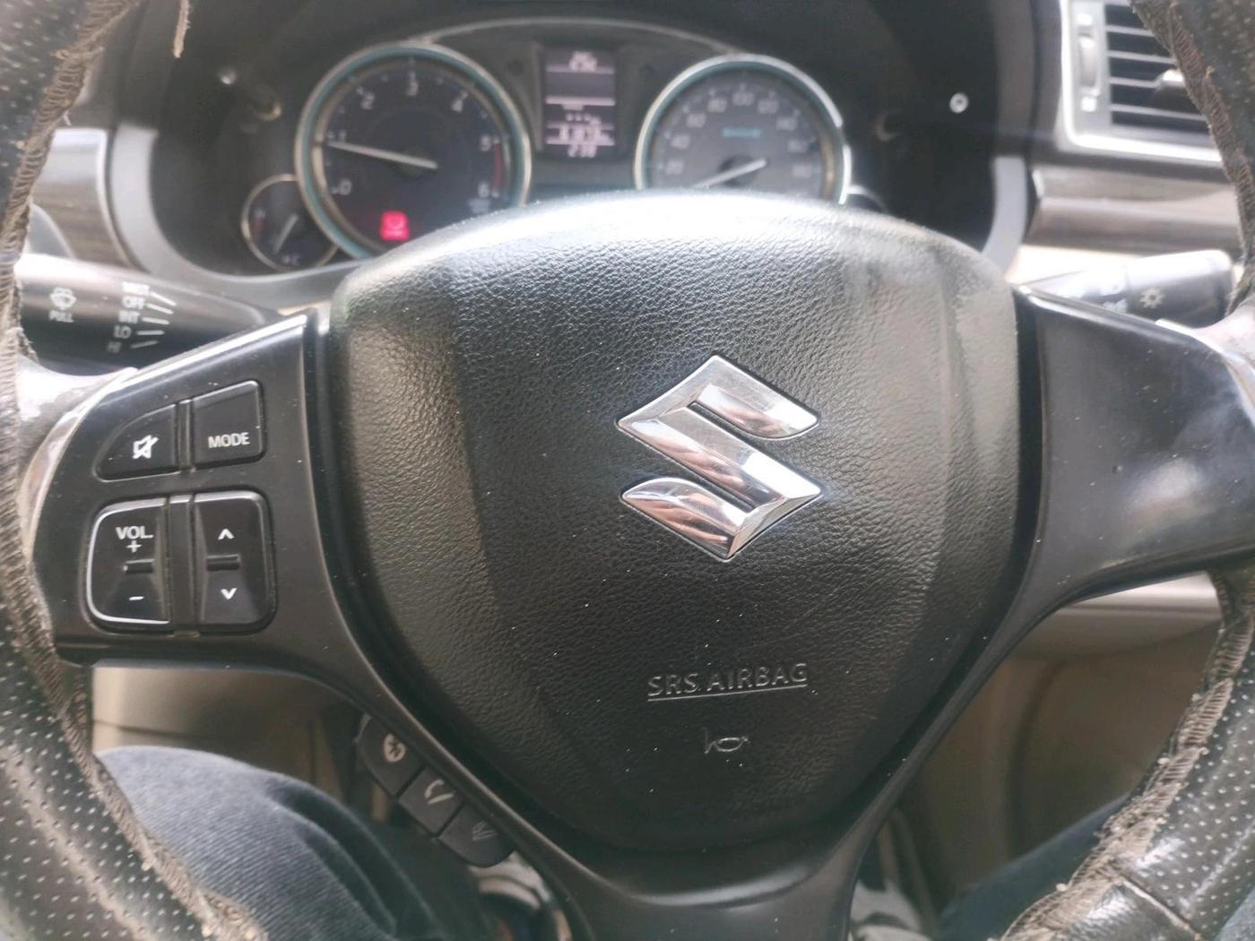 2017 Maruti Ciaz ZDI SHVS, Diesel, Manual, 61,873 km, interior