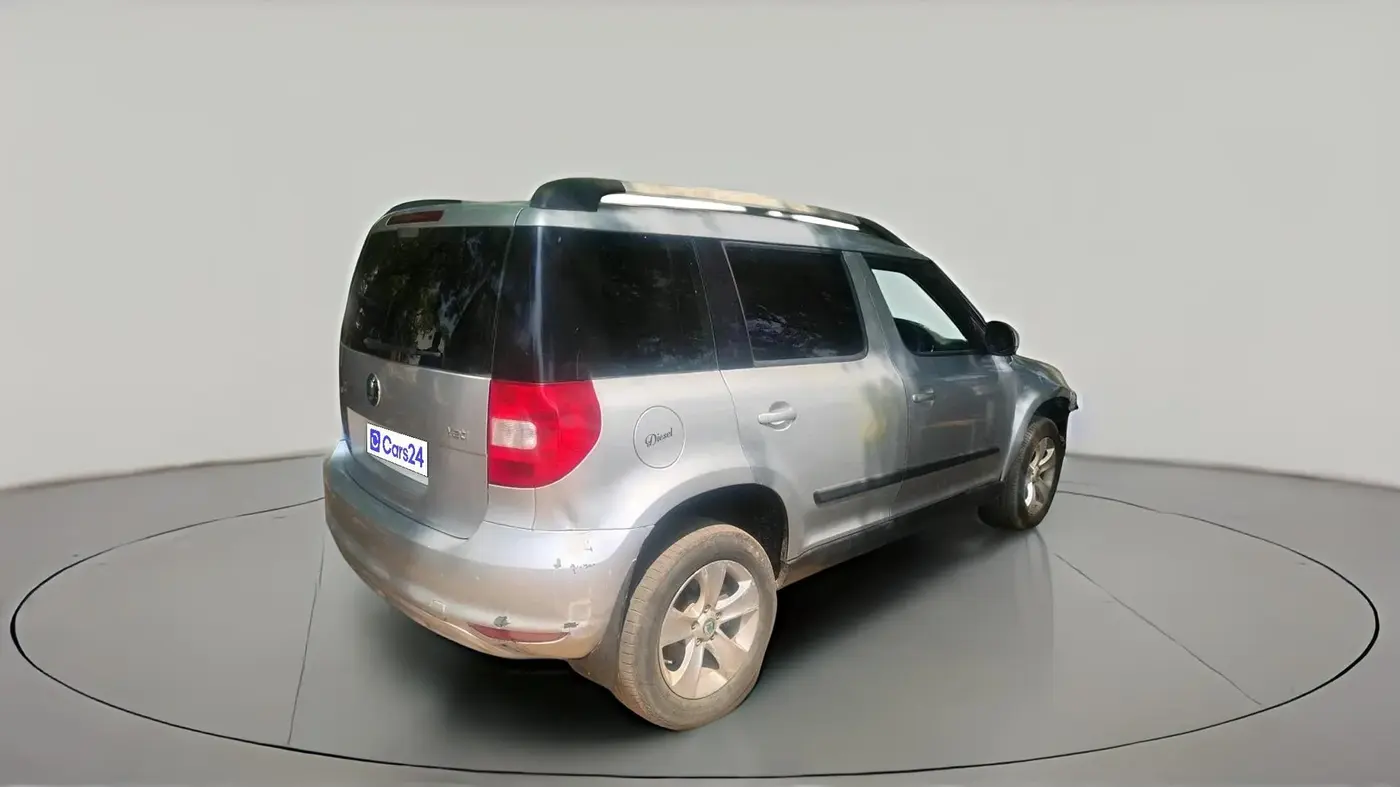 2011 Skoda Yeti AMBIENTE, Diesel, Manual, 1,79,811 km, exterior