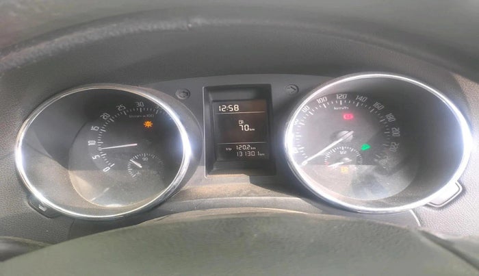 2011 Skoda Yeti AMBIENTE, Diesel, Manual, 1,79,811 km, interior