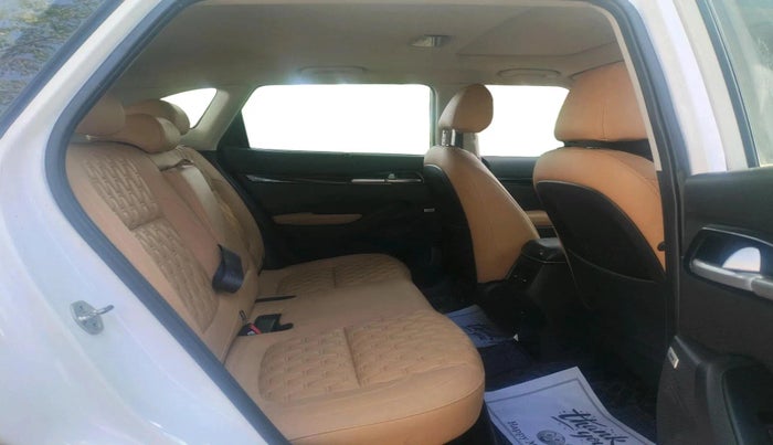 2021 KIA SELTOS HTX PLUS 1.5 DIESEL, Diesel, Manual, 1,00,843 km, interior