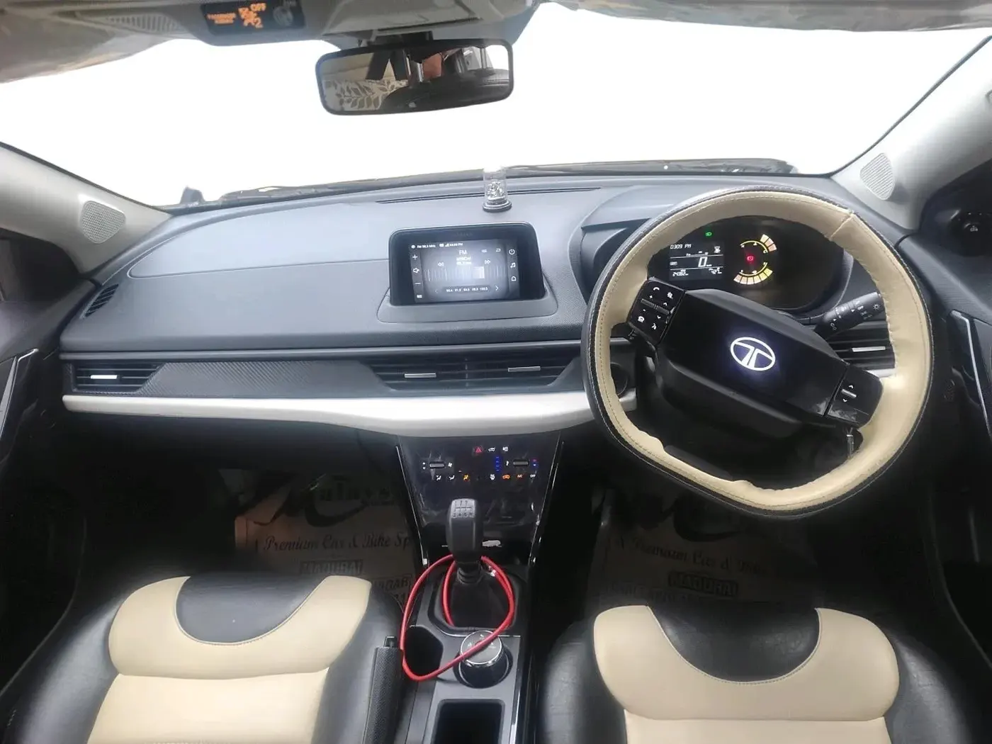2023 Tata NEXON PURE 1.2 PETROL, Petrol, Manual, 24,382 km, interior