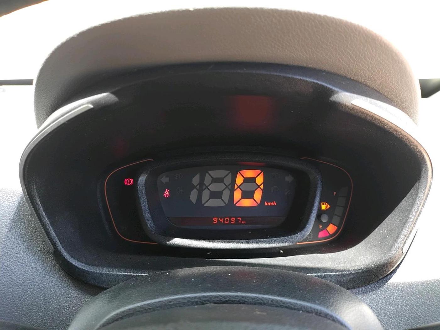 2019 Renault Kwid RXT 0.8 (O), Petrol, Manual, 94,097 km, interior