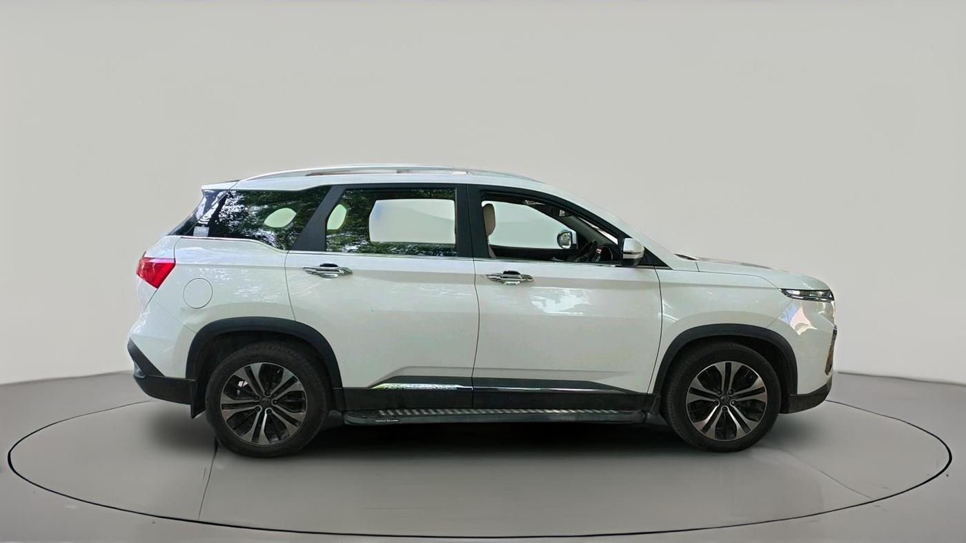 2023 MG HECTOR SHARP 2.0 DIESEL, Diesel, Manual, 55,920 km, exterior