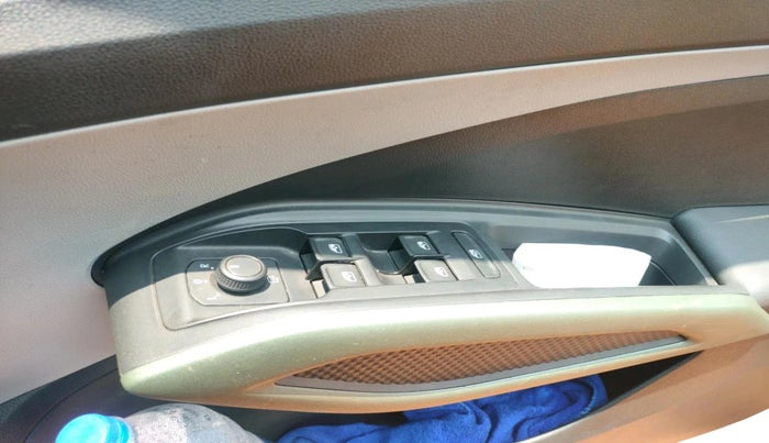 2025 Skoda KUSHAQ Prestige 1.0L TSI MT, Petrol, Manual, 6,112 km, interior