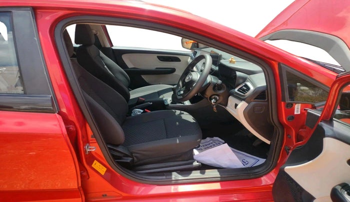 2023 Tata ALTROZ XM PLUS PETROL, Petrol, Manual, 12,115 km, interior