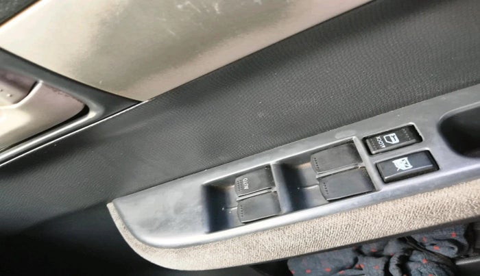 2011 Maruti Swift Dzire VXI, Petrol, Manual, 73,375 km, interior