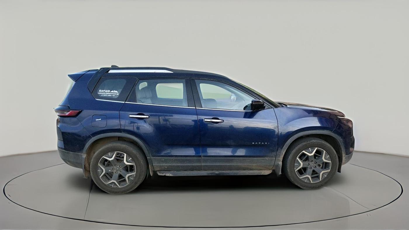 2025 Tata Safari Accomplished 7str AT, Diesel, Automatic, 55,775 km, exterior