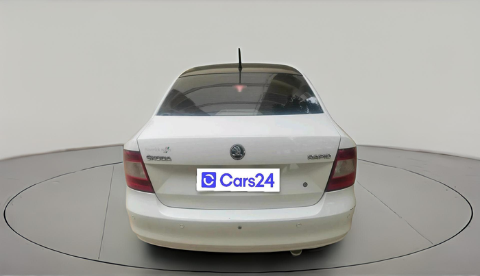 2015 Skoda Rapid AMBITION 1.5 TDI, Diesel, Manual, 2,59,404 km, exterior