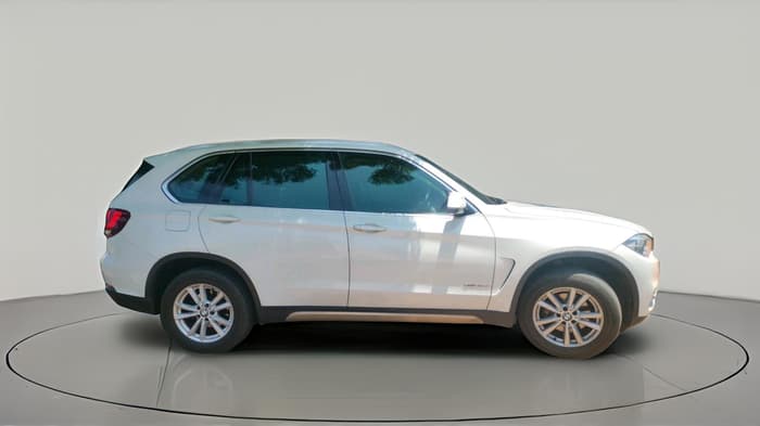 2015 BMW X5 XDRIVE30D DESIGN PURE 5 STR, Diesel, Automatic, 1,22,976 km, exterior
