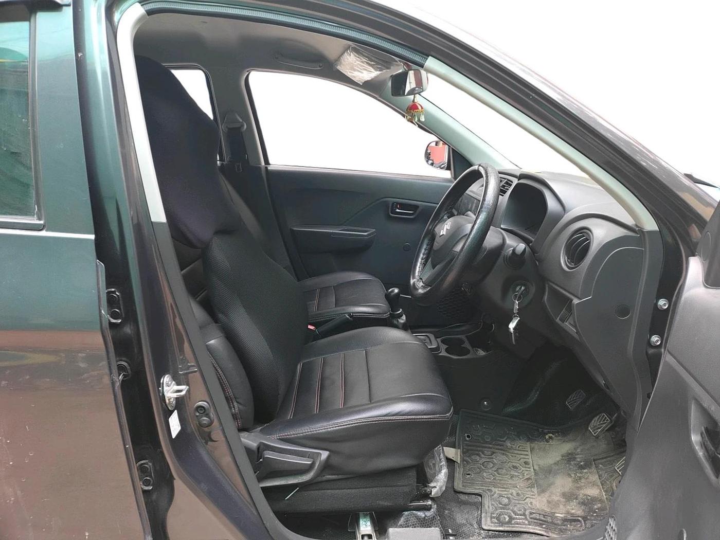 2022 Maruti Alto K10 LXI, Petrol, Manual, 93,558 km, interior