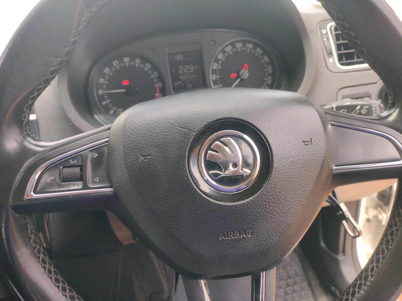 2019 Skoda Rapid AMBITION 1.5 TDI, Diesel, Manual, 1,66,552 km, interior