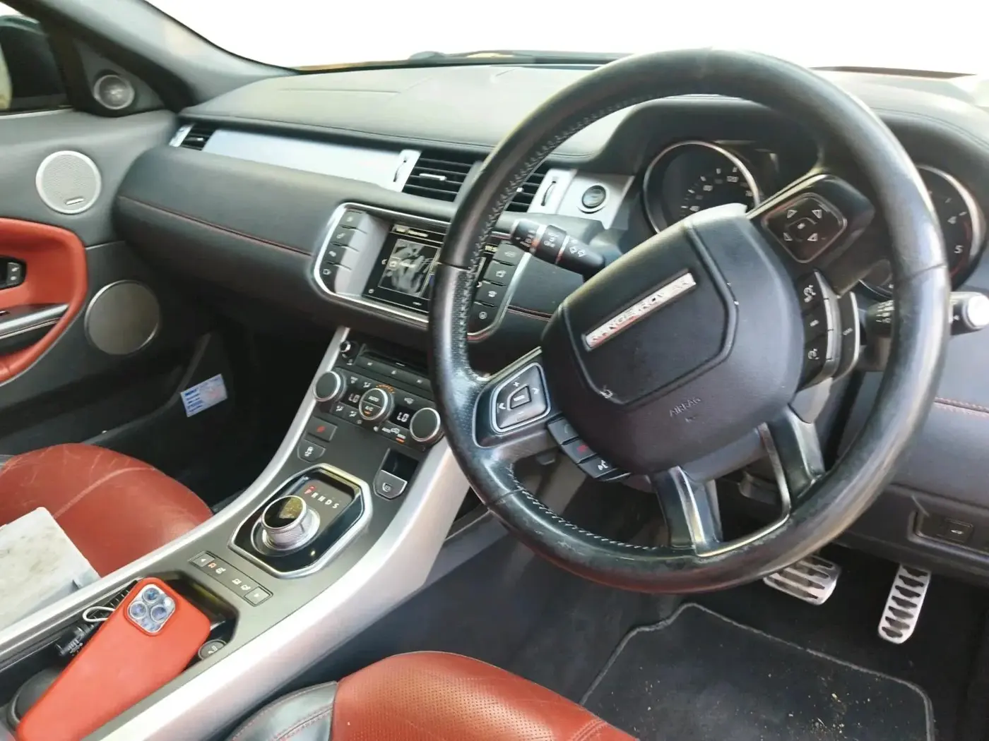 2015 Landrover Range Rover Evoque DYNAMIC SD4, Diesel, Automatic, 1,51,019 km, interior