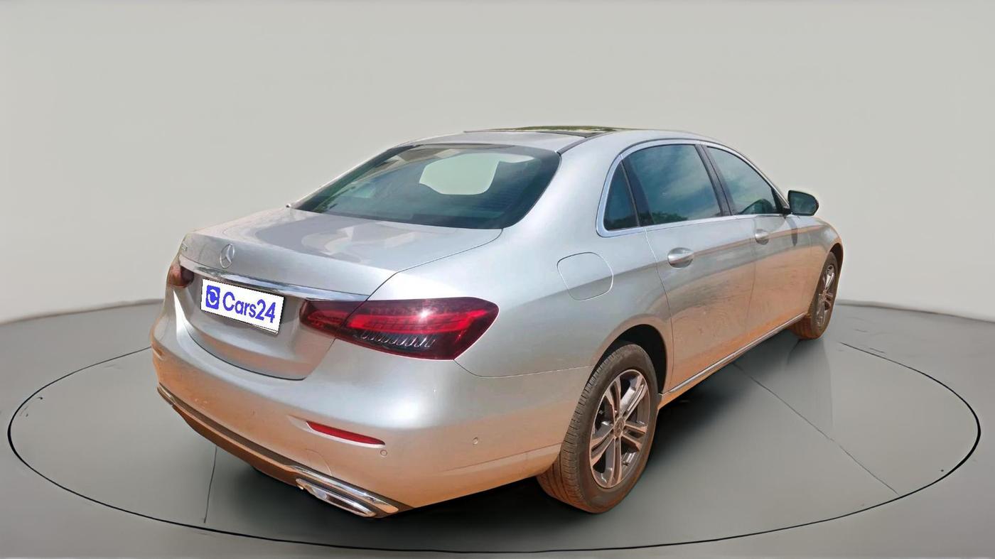 2022 Mercedes Benz E Class E 220d Expression, Diesel, Automatic, 20,025 km, exterior