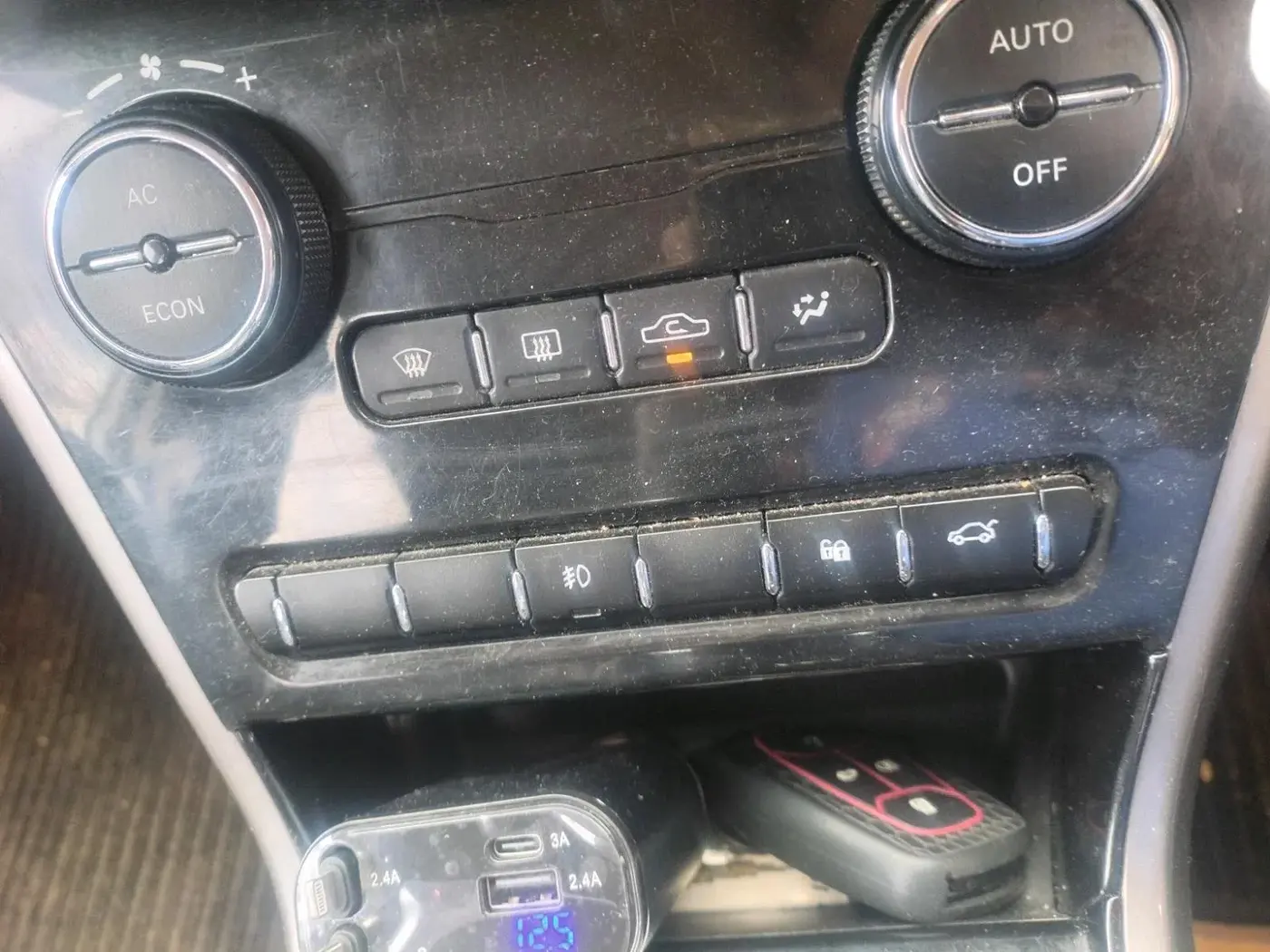 2019 Tata NEXON XZ PLUS DIESEL, Diesel, Manual, 55,341 km, interior