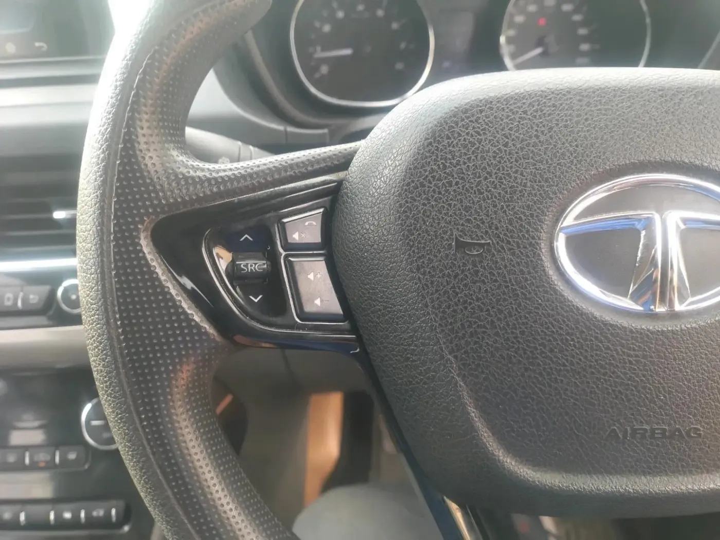 2019 Tata NEXON XZ PLUS DIESEL, Diesel, Manual, 55,341 km, interior