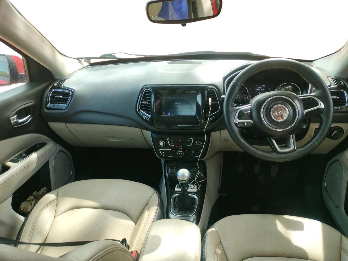 2017 Jeep Compass LIMITED 2.0 DIESEL, Diesel, Manual, 1,11,700 km, interior