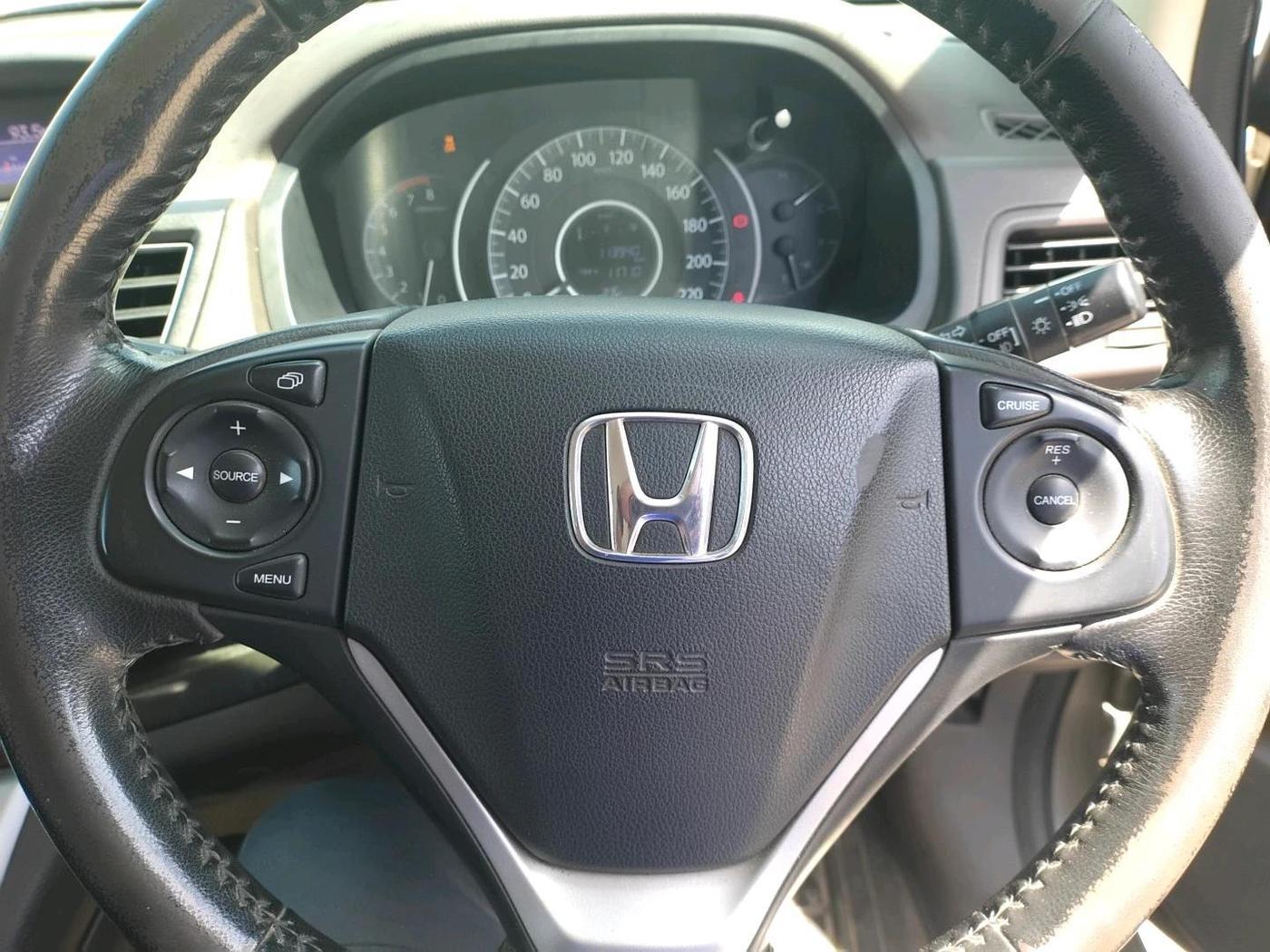 2015 Honda CRV 2.0L 2WD MT, Petrol, Manual, 1,13,940 km, interior