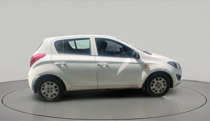 2013 Hyundai i20 ERA 1.2, Petrol, Manual, 1,72,699 km, exterior
