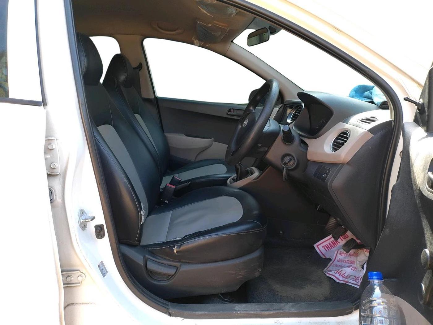 2018 Hyundai XCENT PRIME T CRDI, Diesel, Manual, 1,75,064 km, interior
