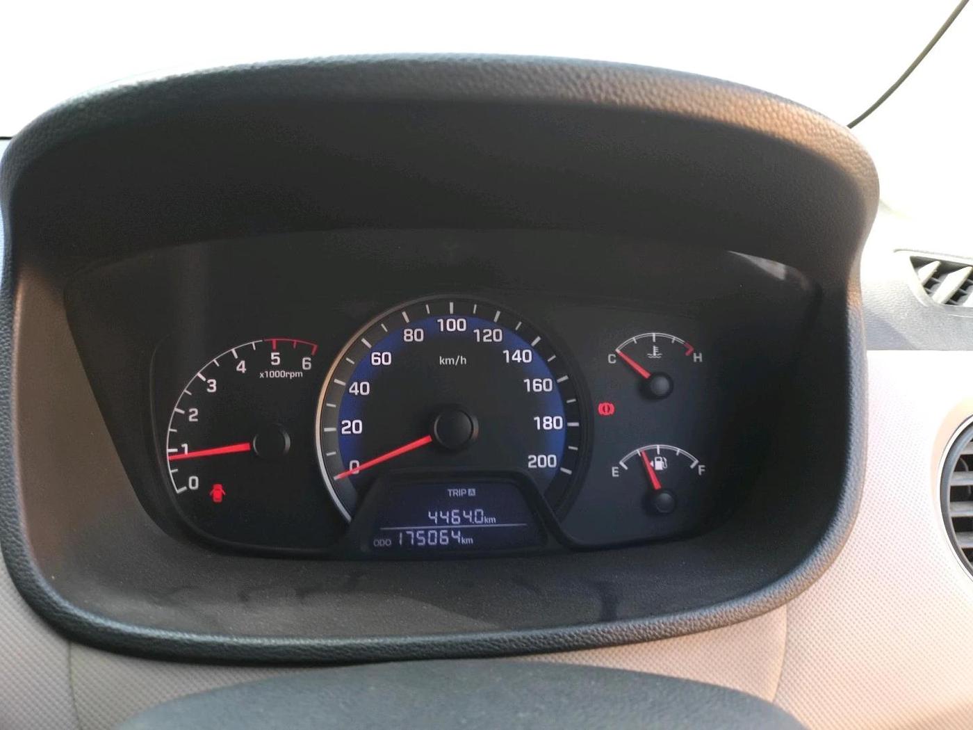 2018 Hyundai XCENT PRIME T CRDI, Diesel, Manual, 1,75,064 km, interior
