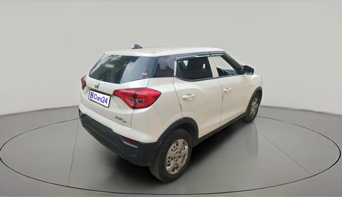 2022 Mahindra XUV300 W4 1.5 DIESEL, Diesel, Manual, 81,917 km, exterior