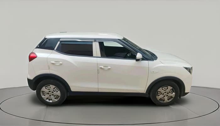 2022 Mahindra XUV300 W4 1.5 DIESEL, Diesel, Manual, 81,917 km, exterior