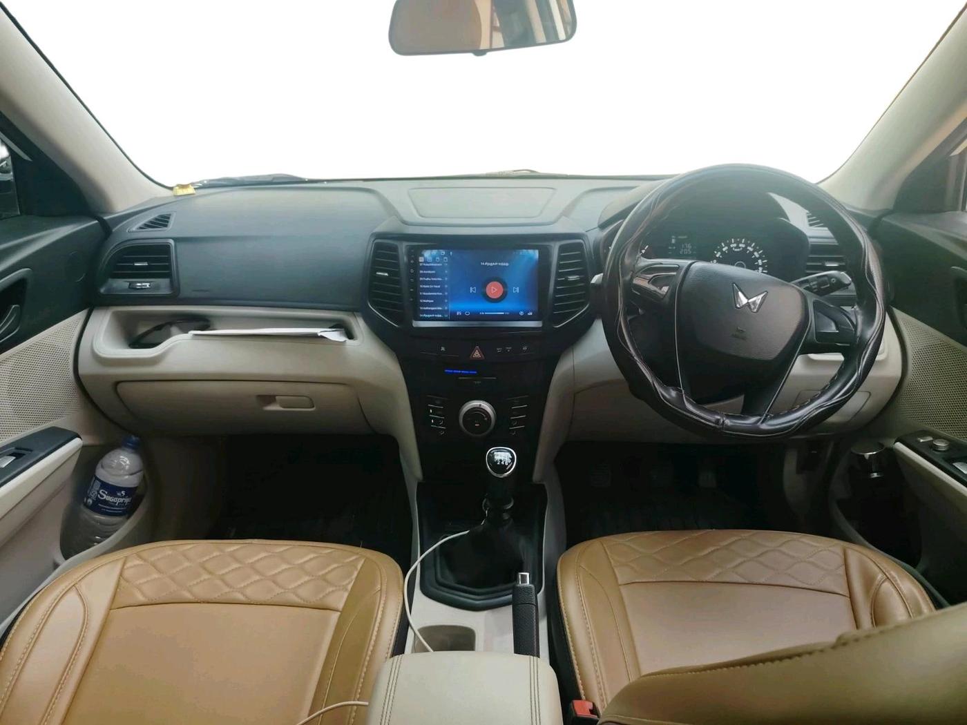2022 Mahindra XUV300 W4 1.5 DIESEL, Diesel, Manual, 81,917 km, interior