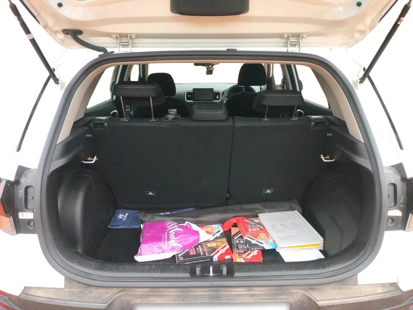 2024 Hyundai VENUE S 1.2, Petrol, Manual, 14,545 km, exterior