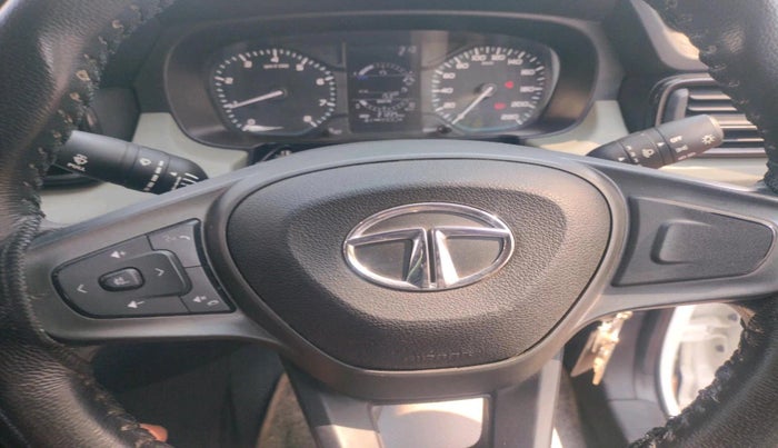 2022 Tata PUNCH ADVENTURE MT, Petrol, Manual, 21,225 km, interior