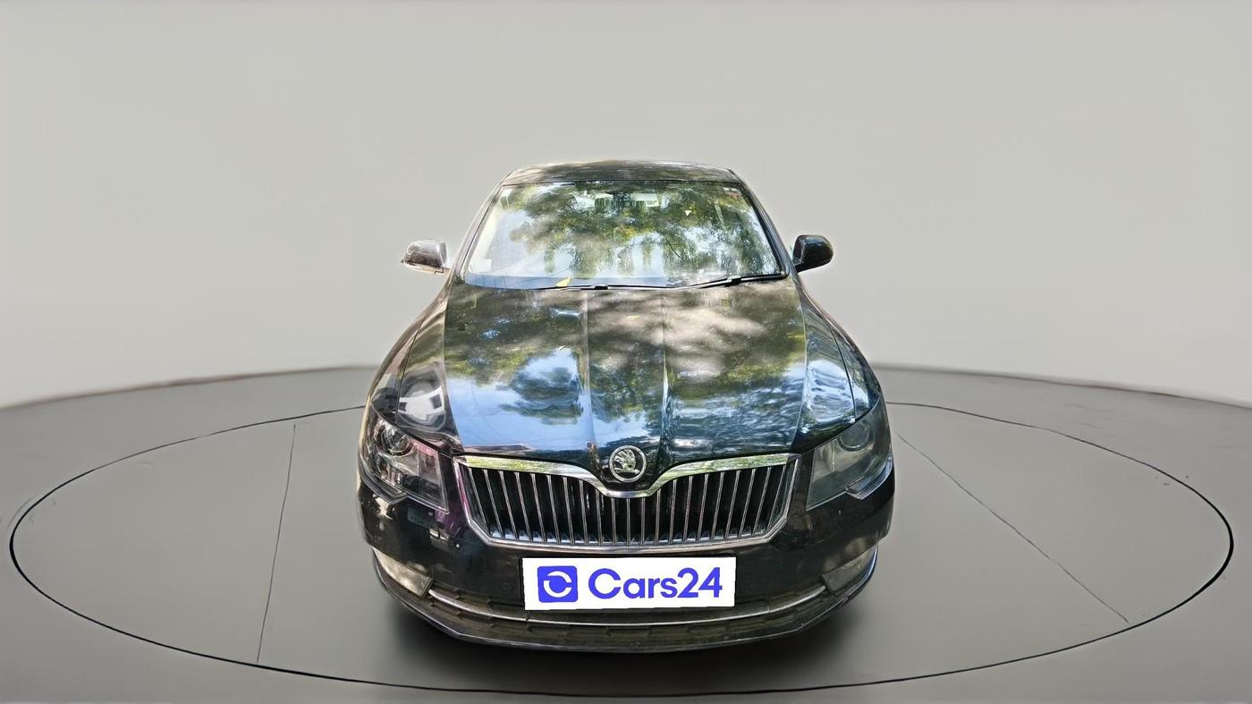 2014 Skoda Superb ELEGANCE 2.0 TDI CR AT, Diesel, Automatic, 1,23,012 km, exterior