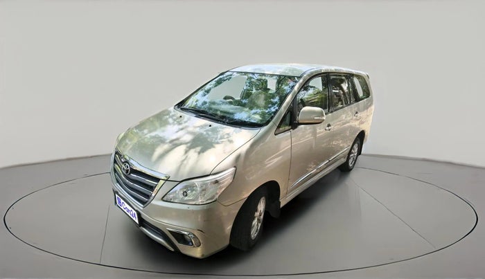 2014 Toyota Innova 2.5 VX 7 STR, Diesel, Manual, 2,50,138 km, exterior