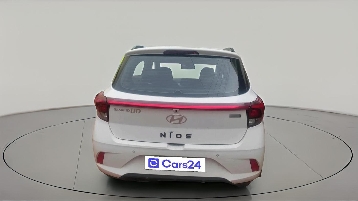 2025 Hyundai GRAND I10 NIOS Sportz 1.2 HY-CNG Duo, CNG, Manual, 7,084 km, exterior