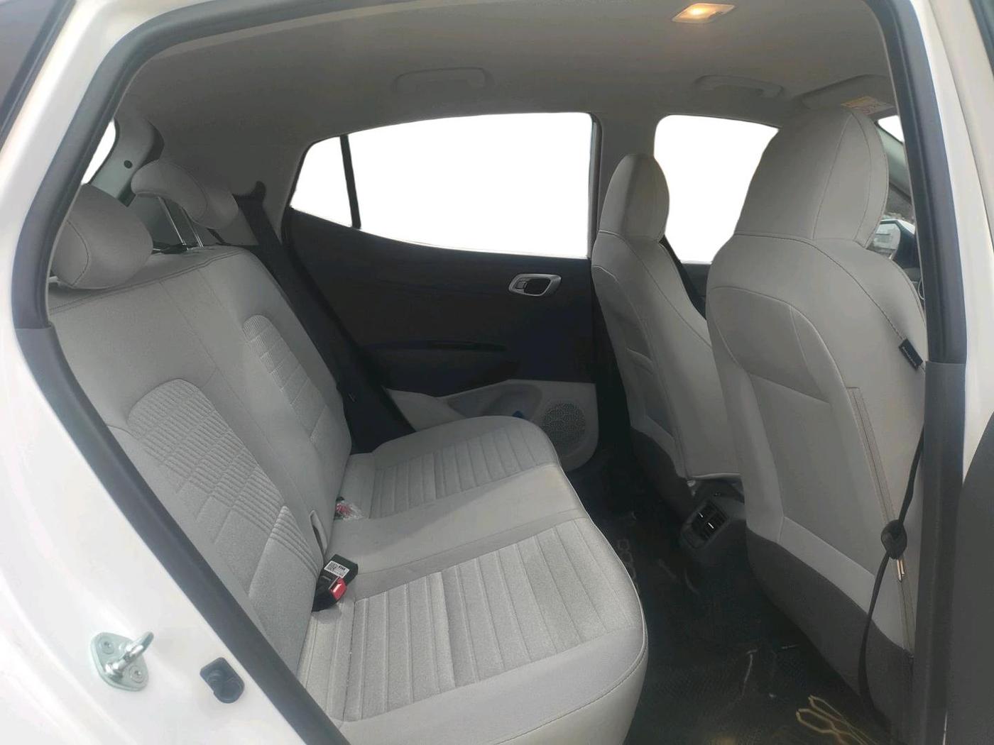 2025 Hyundai GRAND I10 NIOS Sportz 1.2 HY-CNG Duo, CNG, Manual, 7,084 km, interior