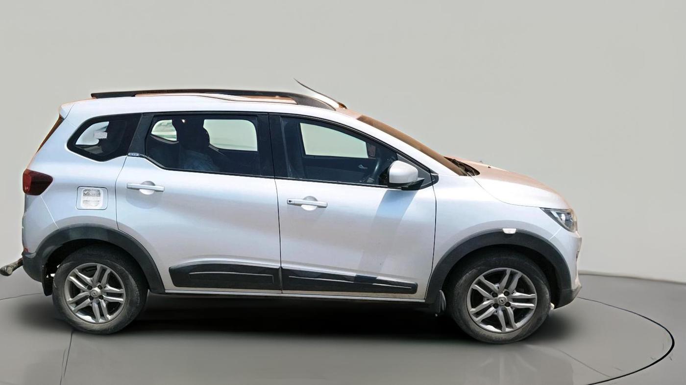 2019 Renault TRIBER RXZ, Petrol, Manual, 46,496 km, exterior