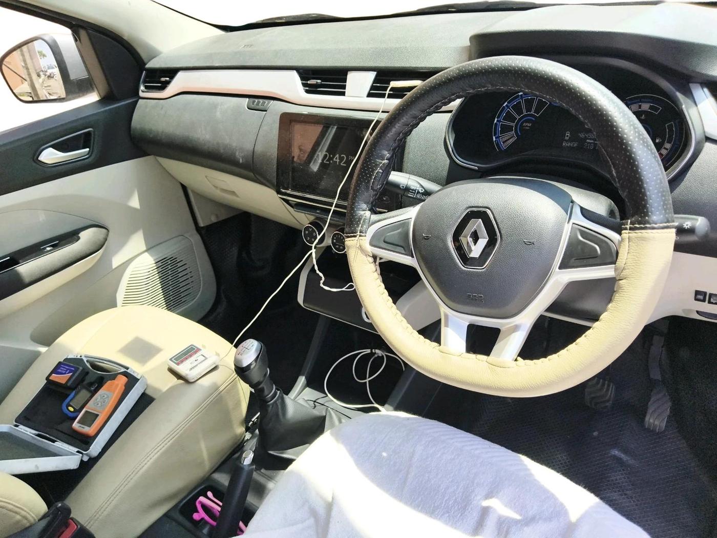 2019 Renault TRIBER RXZ, Petrol, Manual, 46,496 km, interior