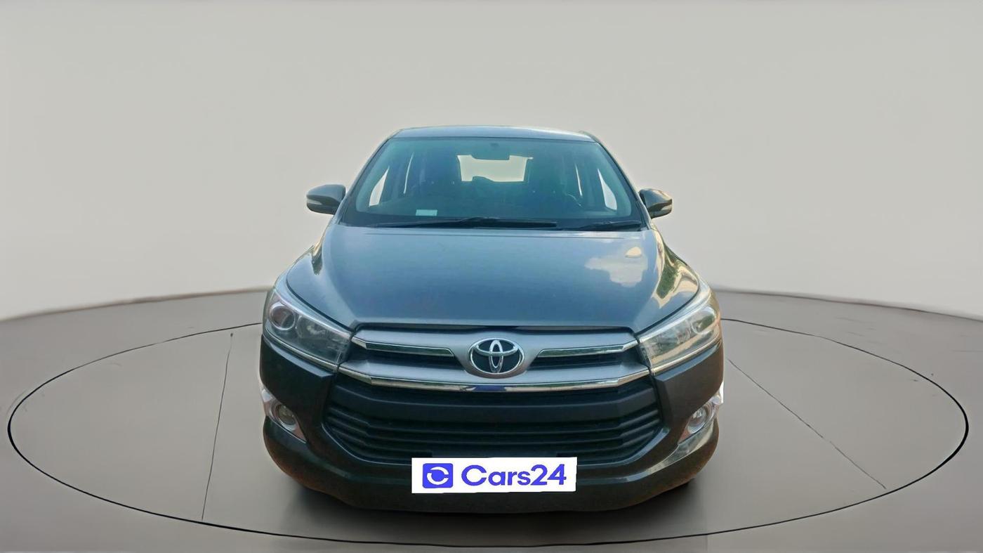 2016 Toyota Innova Crysta 2.4 VX 8 STR, Diesel, Manual, 4,01,575 km, exterior