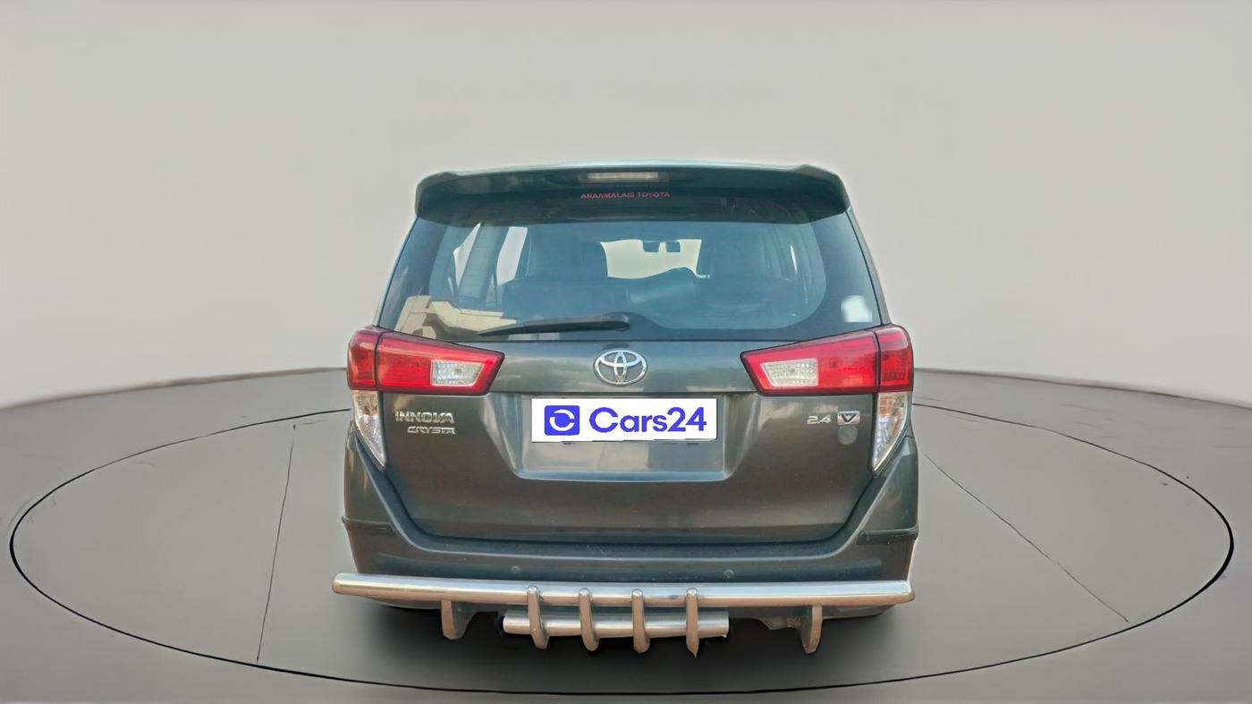 2016 Toyota Innova Crysta 2.4 VX 8 STR, Diesel, Manual, 4,01,575 km, exterior